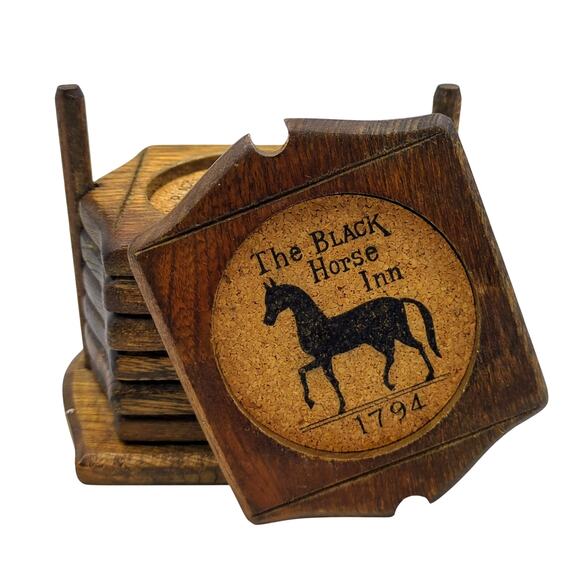 The Black Horse Inn 1794 Wood & Cork Coasters Vintage Set of 7 Japan VTG Barware - Picture 1 of 4